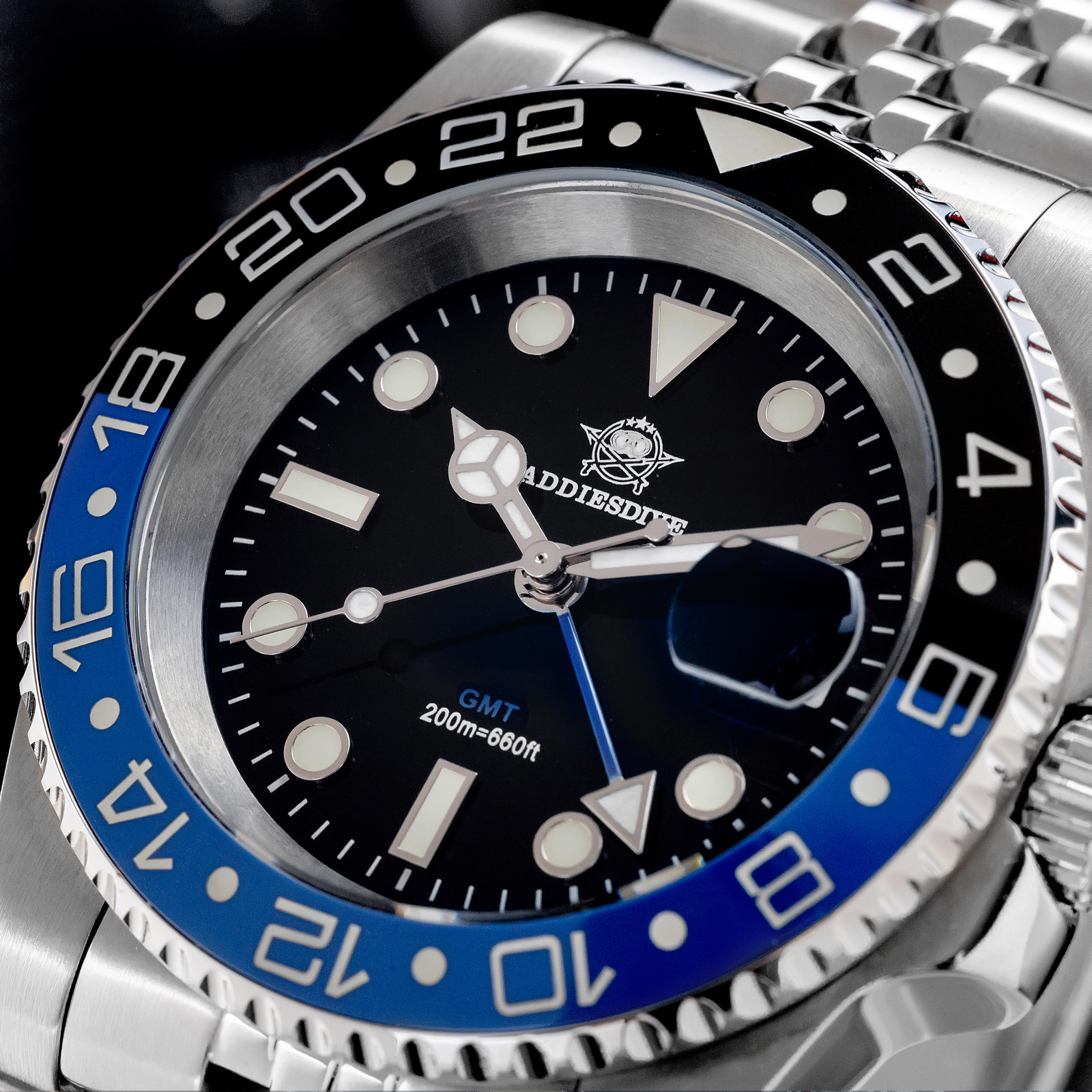 ADDIESDIVE AD2050 Luxury GMT W – Ceramic Link Bracelet Bewertung und Preis